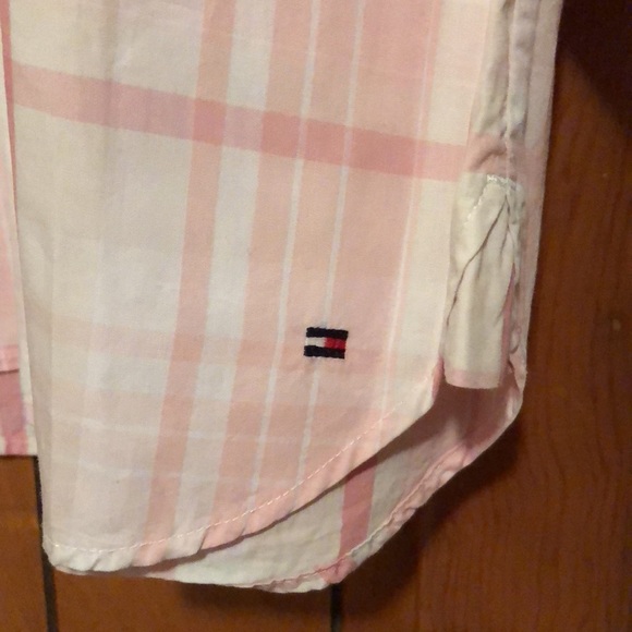 Tommy Hilfiger S/P Woman blouse bottom up. - Picture 11 of 16